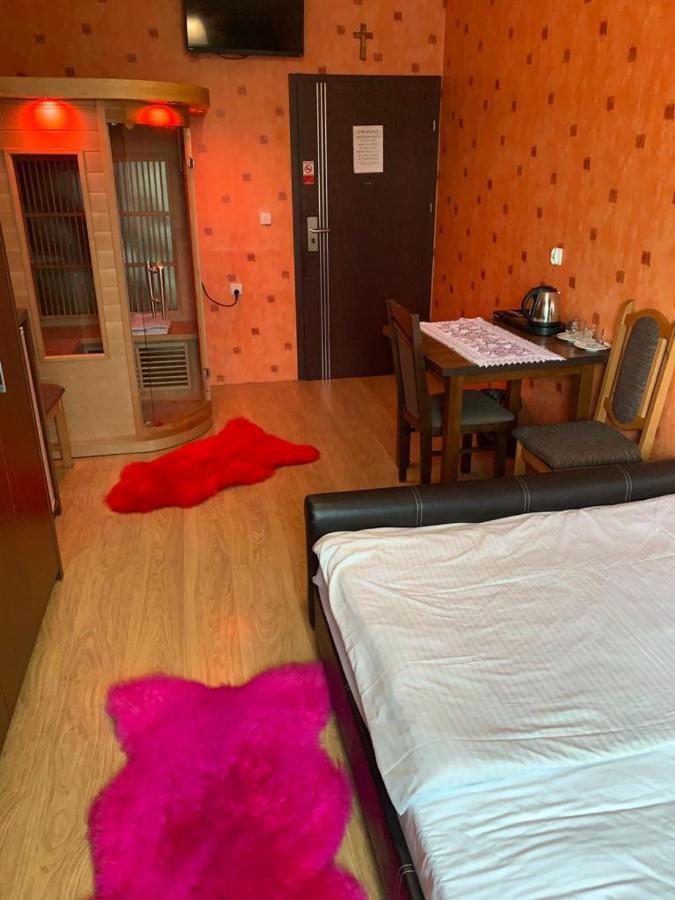 Hostel mPark Myslowice Exterior foto